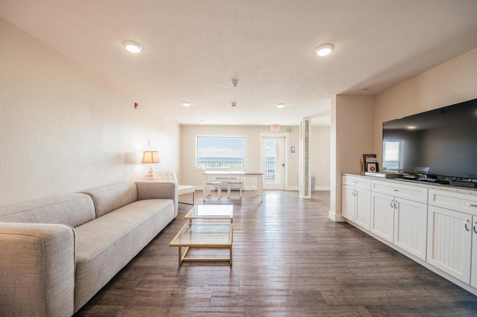 Kasa Gold Coast Inn Traverse City Dış mekan fotoğraf